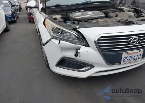 2016 Hyundai Sonata Plug-In Hybrid z USA, uszkodzony, nr VIN KMHE14L20GA036908